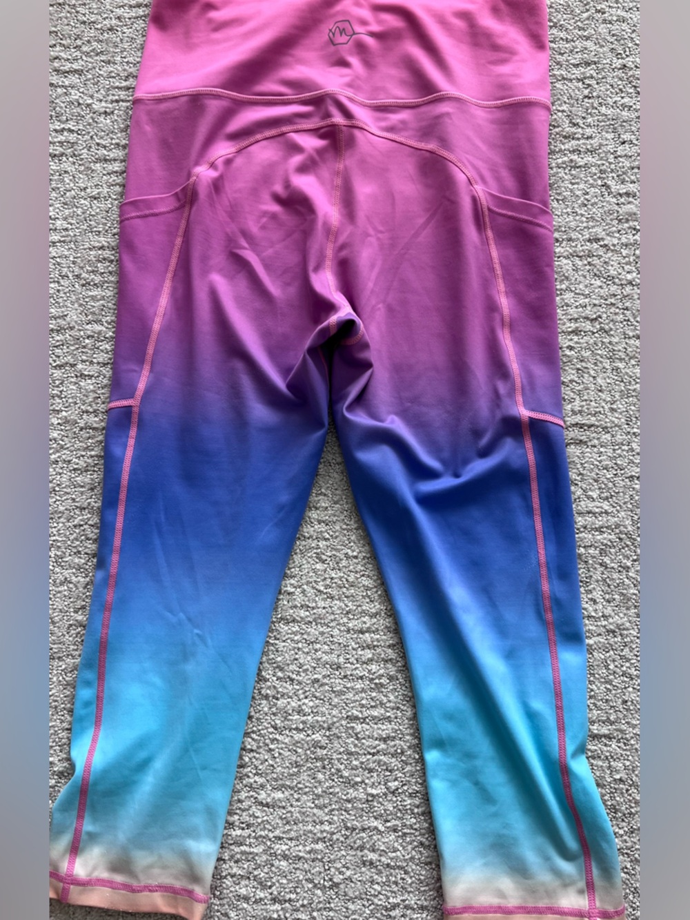Women's Ombré Pink to Blue Performance Leggings